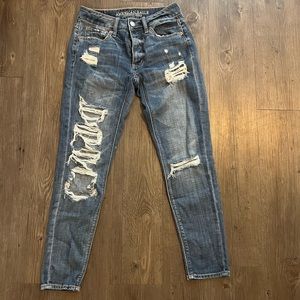 American Eagle Tomgirl Jeans